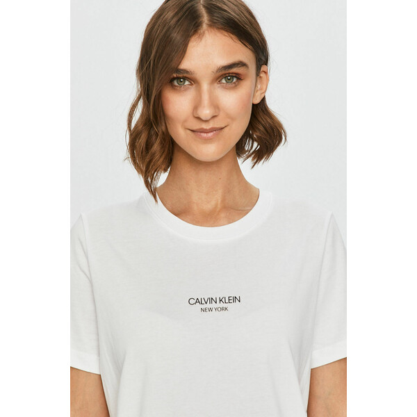 Calvin Klein T-shirt 4900-TSD043