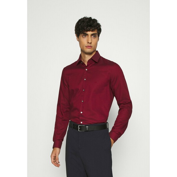 Calvin Klein Tailored STRUCTURE EASY CARE SLIM SHIRT Koszula red CAR22D015