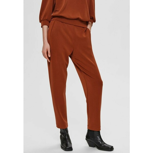 Selected Femme SLFTENNY MW ANKLE PANT Spodnie materiałowe brown SE521A0H6