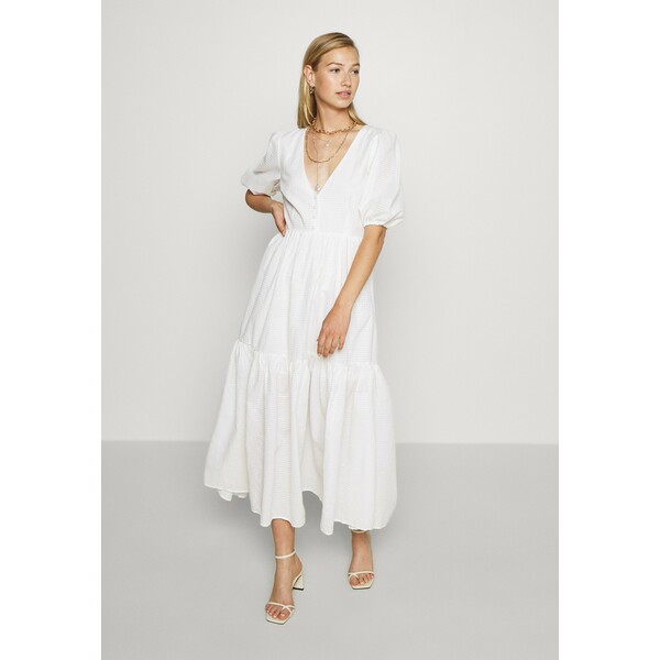 Nly by Nelly FLOWY BUTTON DRESS Długa sukienka white NEG21C0B6