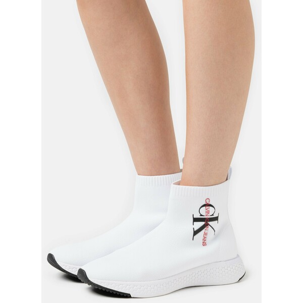 Calvin Klein Jeans ADALEA Sneakersy wysokie white C1811A041