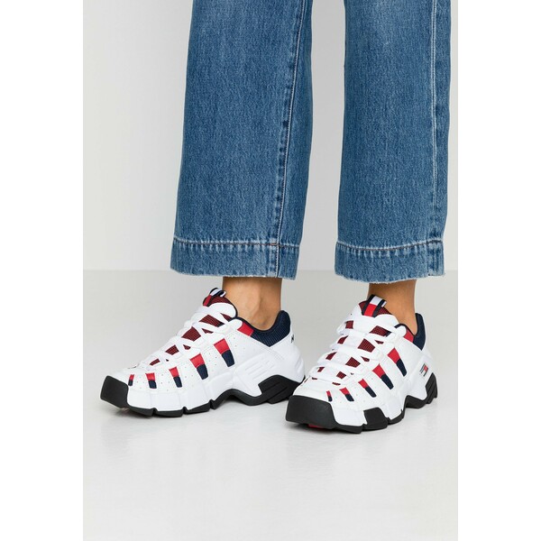 Tommy Jeans JAWZ Sneakersy niskie red/white/blue TOB11A037