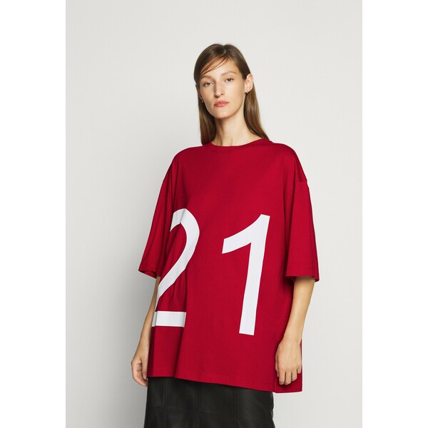 N°21 T-shirt z nadrukiem red N3121D00T