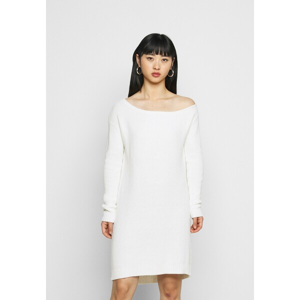Even&Odd Petite Sukienka dzianinowa off white EVFZ00000
