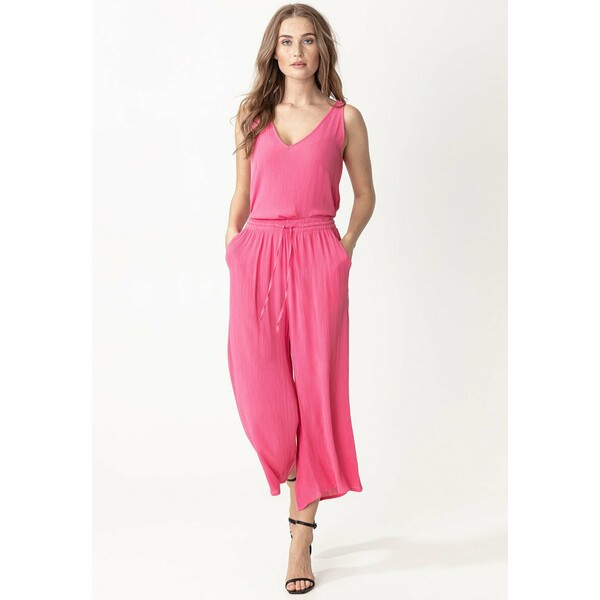 Indiska ELSIE Spodnie materiałowe pink INO21A009