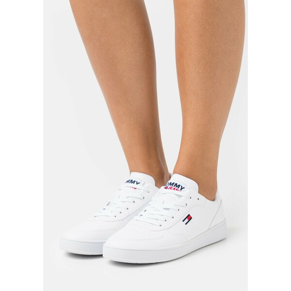 Tommy Jeans CUPSOLE Sneakersy niskie white TOB11A05R