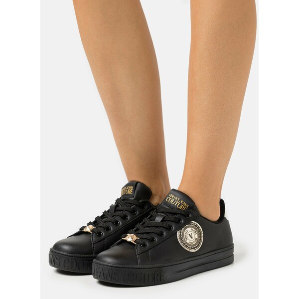 Versace Jeans Couture Sneakersy niskie black VEI11A03K