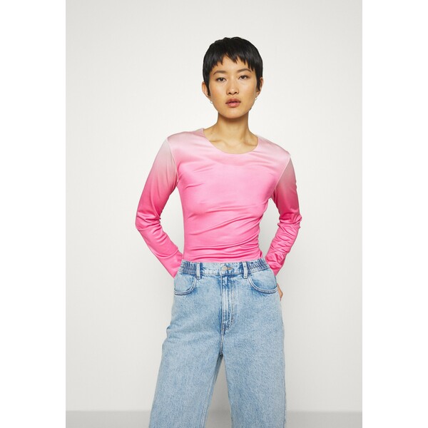 HOSBJERG RILEY LONG SLEEVE Bluzka z długim rękawem pink dip dye HOX21D006