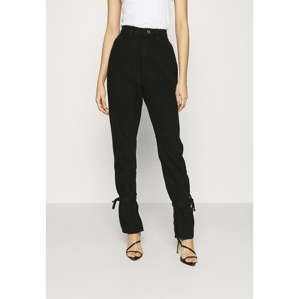 Missguided RIOT HIGHWAISTED TIE HEM MOM JEAN Jeansy Relaxed Fit black M0Q21N084