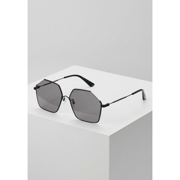 McQ Alexander McQueen Okulary przeciwsłoneczne black/smoke MQ151K00X