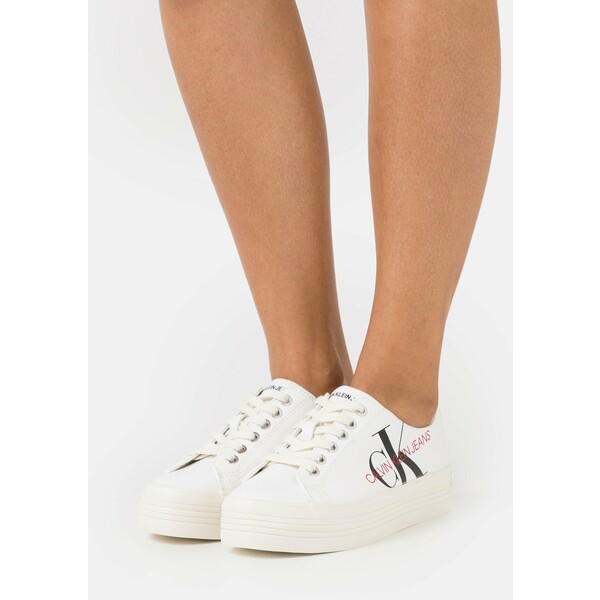 Calvin Klein Jeans ZESLEY Sneakersy niskie bright white C1811A04G
