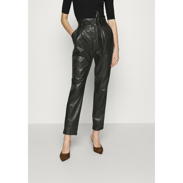 Vero Moda VMEVA PAPERBAG ANKLE PANTS Spodnie materiałowe black VE121A0Y0