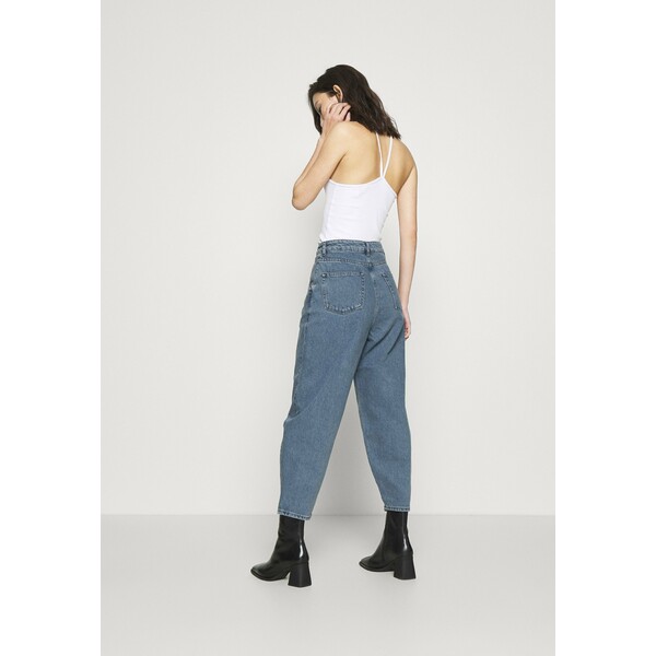 NU-IN HIGH RISE BARREL CROPPED JEANS Jeansy Bootcut mid blue wash NUF21N00E