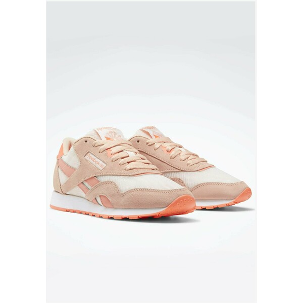Reebok Classic Sneakersy niskie pink RE011A0L7