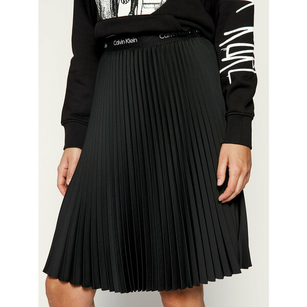 Calvin Klein Spódnica plisowana Sunray Pleat Midi K20K201779 Czarny Regular Fit