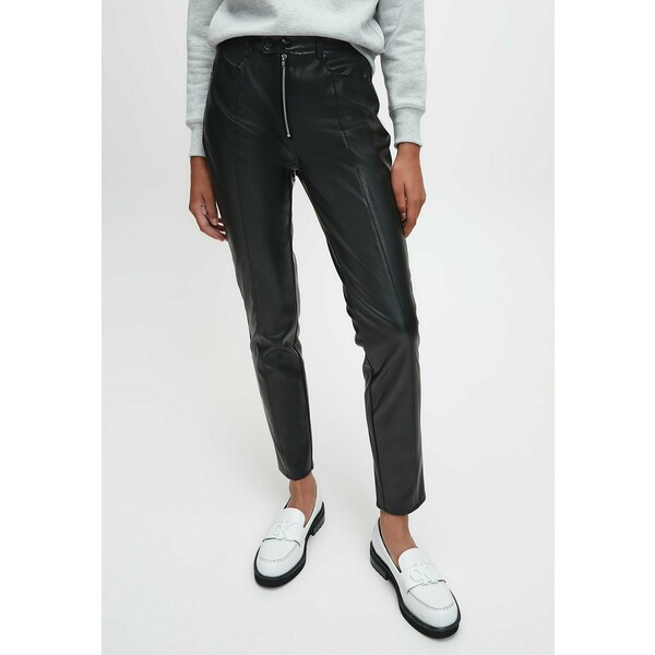 Calvin Klein Jeans Spodnie materiałowe ck black C1821A041