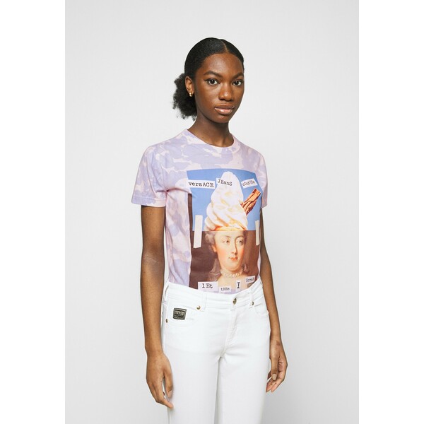 Versace Jeans Couture T-shirt z nadrukiem blue bell/pink confetti VEI21D02H