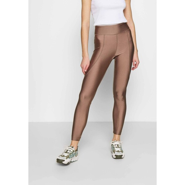 Topshop OVERLOCKED PANELLED SHINE Legginsy taupe TP721A0R2