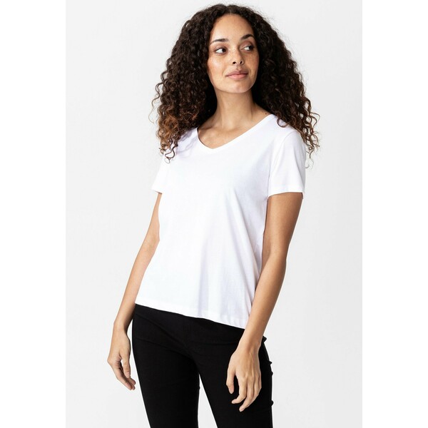 Indiska MATHILDA T-shirt basic white INO21D003