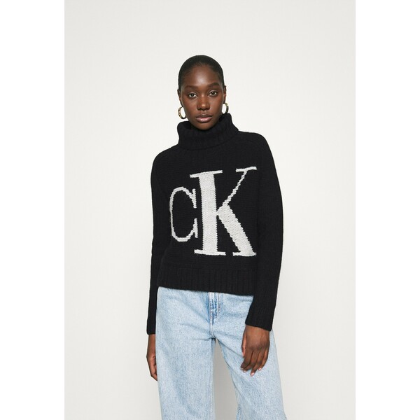 Calvin Klein Jeans LOGO ROLL NECK Sweter black C1821I02U