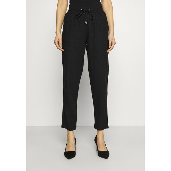 Marks & Spencer London TAPERED Spodnie materiałowe black QM421A02H