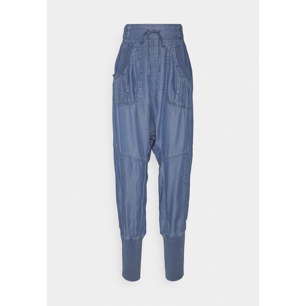 Cream KAREN PANT Spodnie materiałowe medium blue denim CR221A082