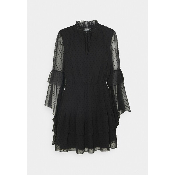 Missguided KEYHOLE FLUTTER SMOCK DRESS DOBBY Sukienka koktajlowa black M0Q21C1T9