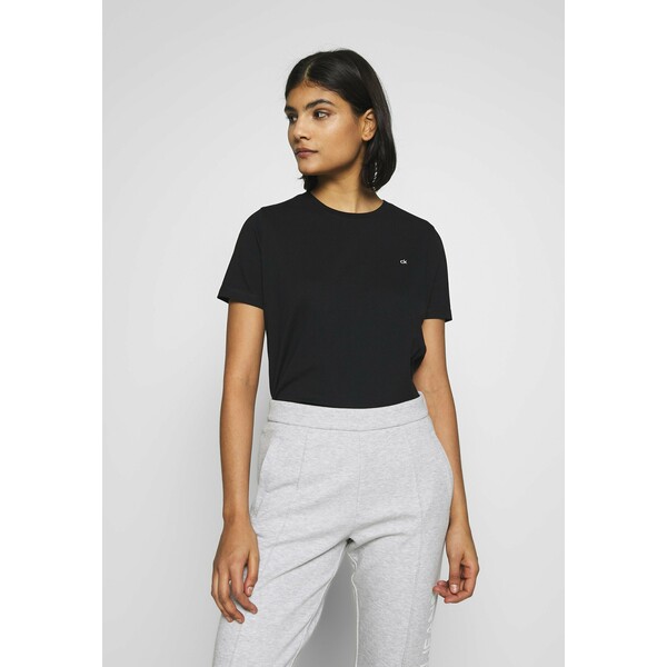 Calvin Klein SMALL LOGO EMBROIDERED TEE T-shirt basic black 6CA21D01C