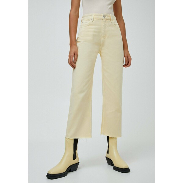 PULL&BEAR CROPPED Jeansy Straight Leg yellow PUC21N0C9