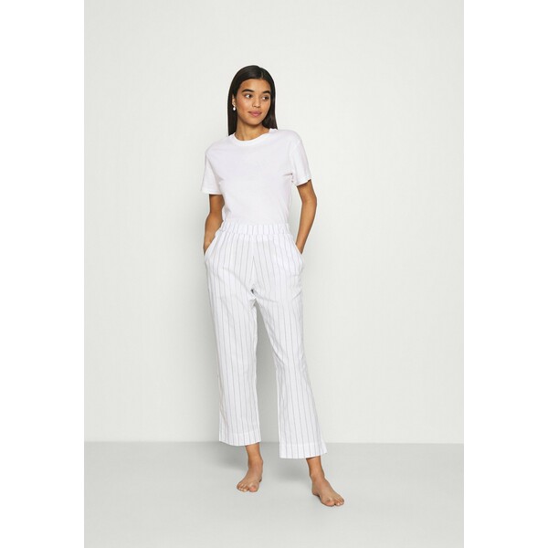 ARKET Spodnie od piżamy white ARU81O005