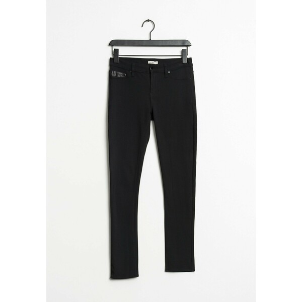 Calvin Klein Jeans Spodnie materiałowe black ZIR0096M5