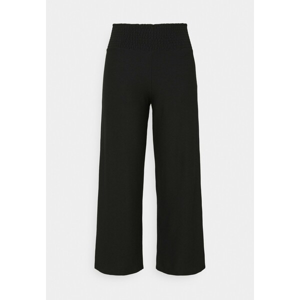 Pieces Curve PCCURLI CROPPED PANTS CURVE Spodnie materiałowe black PIU21N014