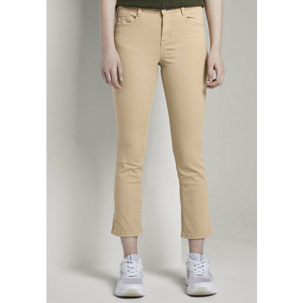 TOM TAILOR ALEXA CROPPED Jeansy Slim Fit cream toffee TO221A0CC