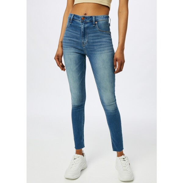 Abercrombie & Fitch Jeansy AAF2410001000001