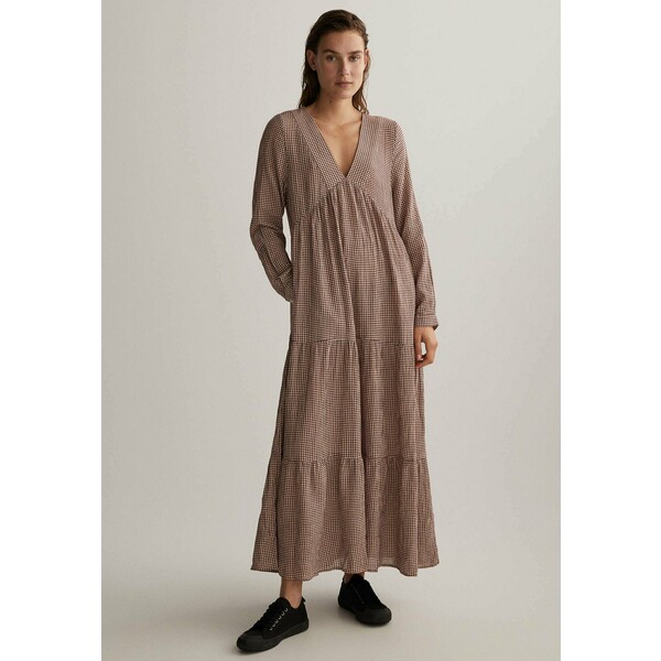 OYSHO Długa sukienka brown OY121C06C