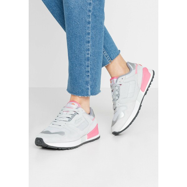 Ellesse Sneakersy niskie light grey/fluro pink EL911A00P