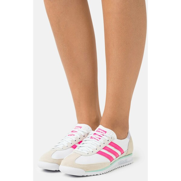 adidas Originals SL 72 Sneakersy niskie footwear white/solar pink/cream white AD111A1IJ
