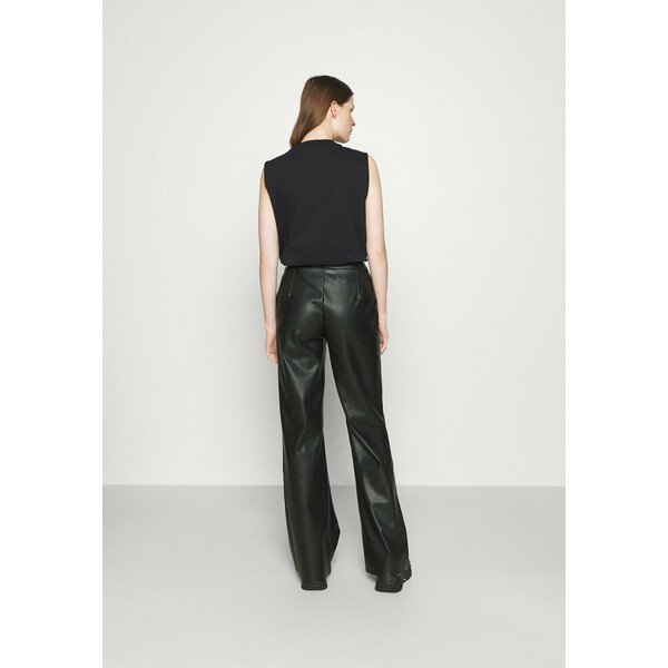 Stieglitz DINARA PANTS Spodnie materiałowe black S2L21A00X
