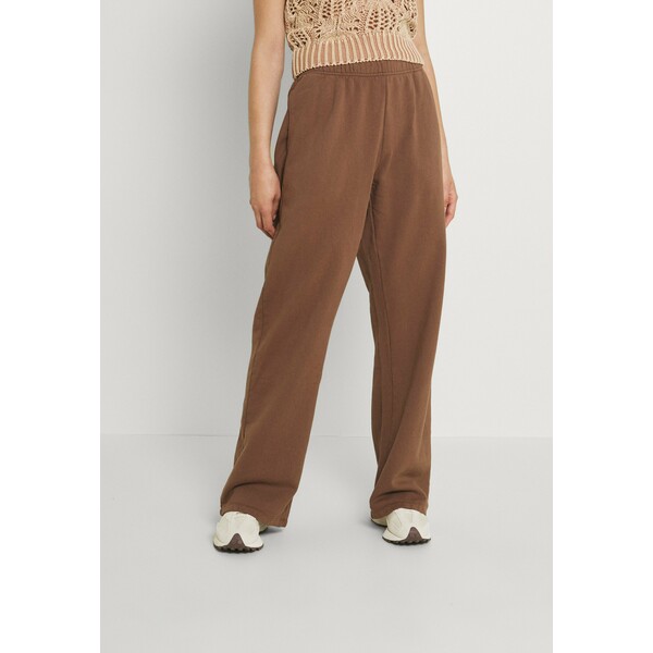 Jaded London NEUTRALS JOGGER IN RELAXED FIT Spodnie treningowe brown JL021A02O
