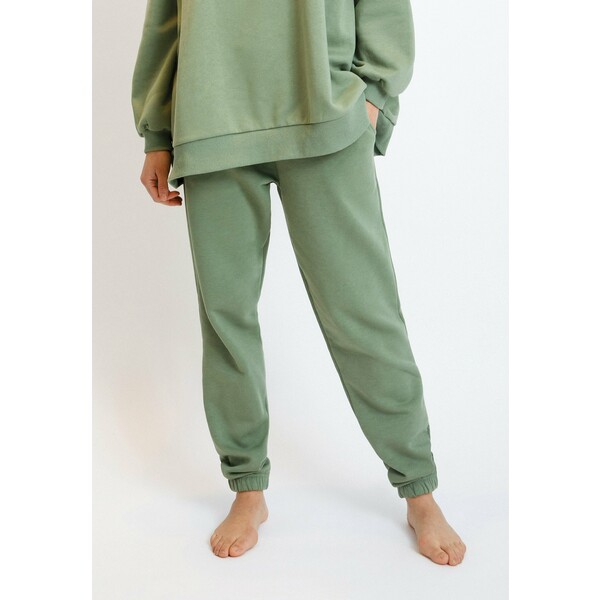Chelsea Peers Spodnie od piżamy green CF981O00O