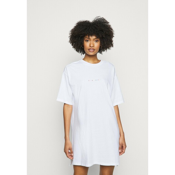 Maison Labiche TEE DRESS OVERDRESSED Sukienka z dżerseju white M7H21C000