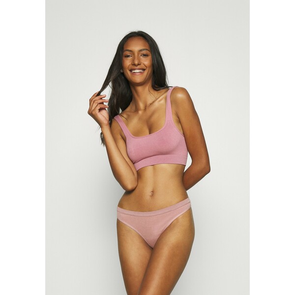 Out From Under for Urban Outfitters MARKIE THONG 3 PACK Stringi white/rose/caramel OU481R002