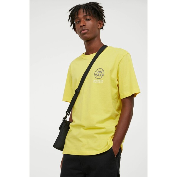 H&M T-shirt z nadrukiem 0699923162 Żółty/Promienie słońca