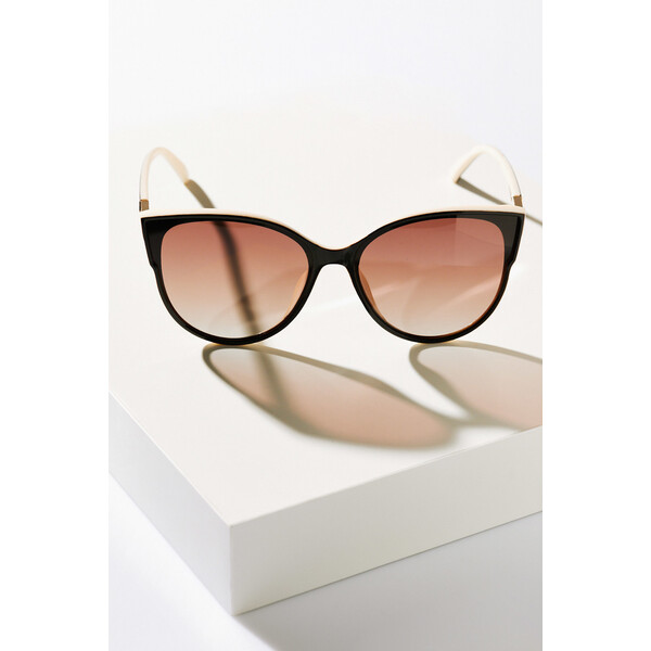 Quiosque Półokrągłe okulary przeciwsłoneczne 5PD032106