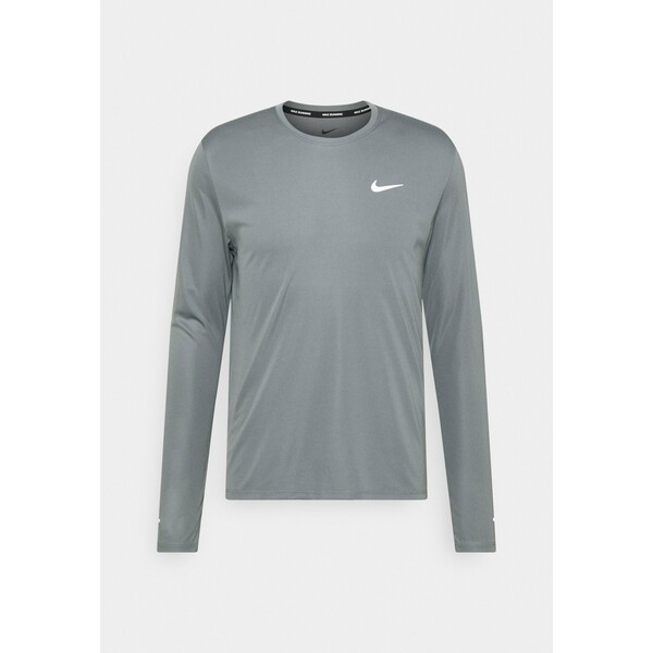 Nike Performance MILER Bluzka z długim rękawem smoke grey/silver N1242D44Z-C11