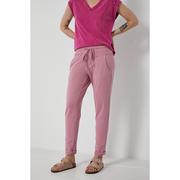 Medicine Spodnie damskie dresowe różowe RW21-SPD290_39X