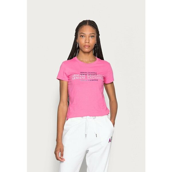 Armani Exchange T-shirt z nadrukiem pink note ARC21D033