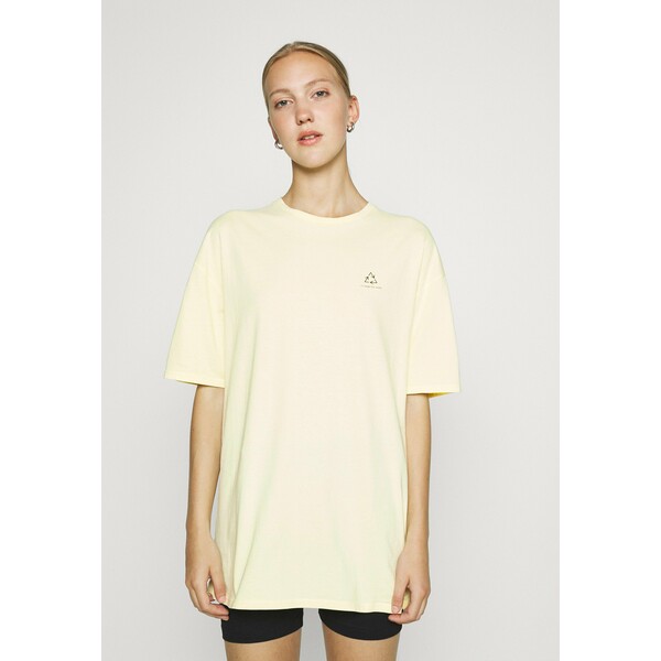 NU-IN CHROMA CAPSULE OVERSIZED T-shirt basic light yellow NUF21D01Q