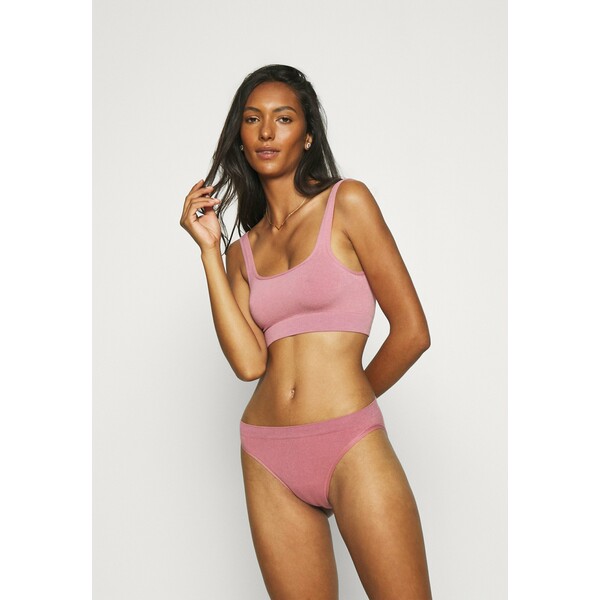 Out From Under for Urban Outfitters MARKIE PANT 3 PACK Figi rose/orchid/caramel OU481R001