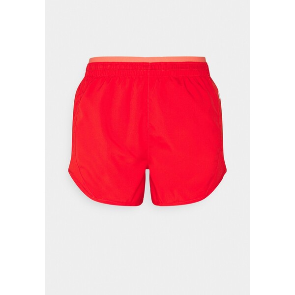 Nike Performance TEMPO LUXE SHORT Krótkie spodenki sportowe chile red/magic ember/silver N1241E19D